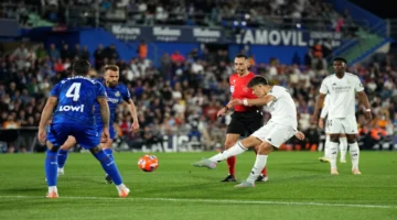 توقعات الذكاء الاصطناعي تحدد ملامح نتيجة مباراة ريال مدريد وخيتافي المرتقبة في الدوري